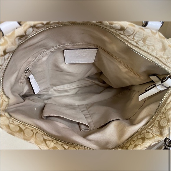 Coach Monogramed White And Tan Embossed Bag - Picture 5 of 6